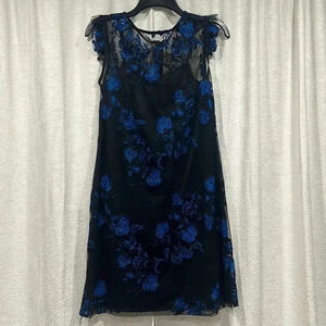Beautiful Julia Jordan Lace Dress (Black/Blue Stitched Florals)